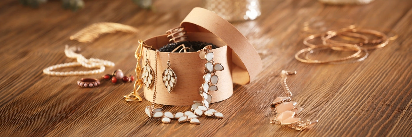 Women's Accessories