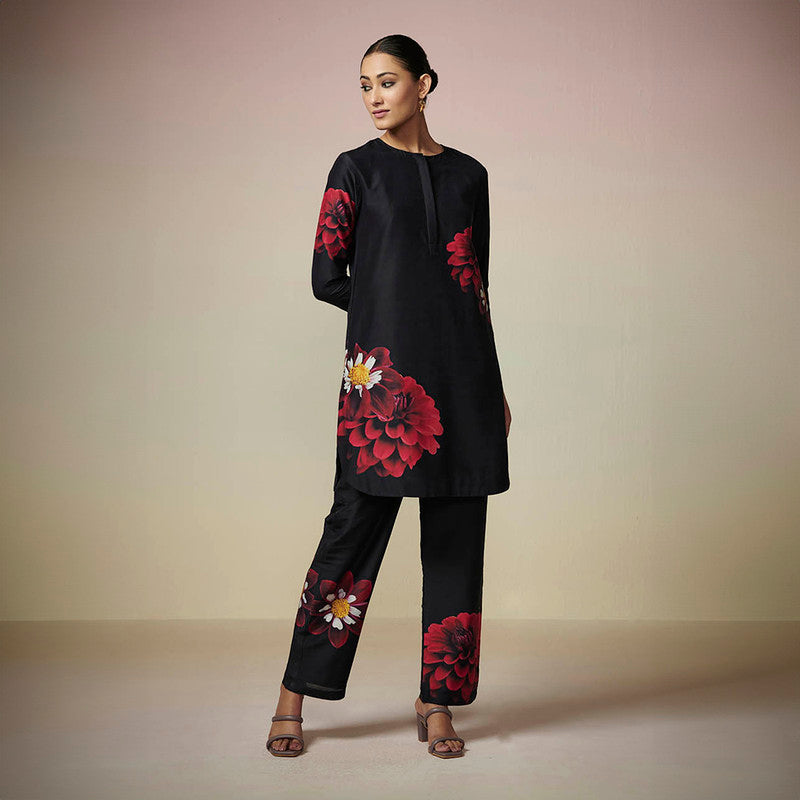 Chanderi Black Kurta Set for Women | Red Floral Print