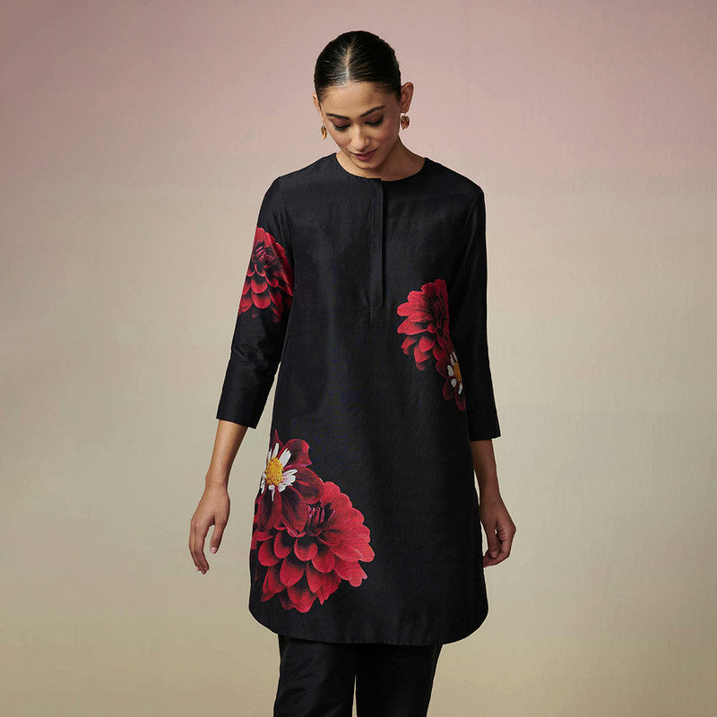 Chanderi Black Kurta Set for Women | Red Floral Print