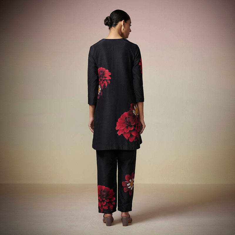 Chanderi Black Kurta Set for Women | Red Floral Print