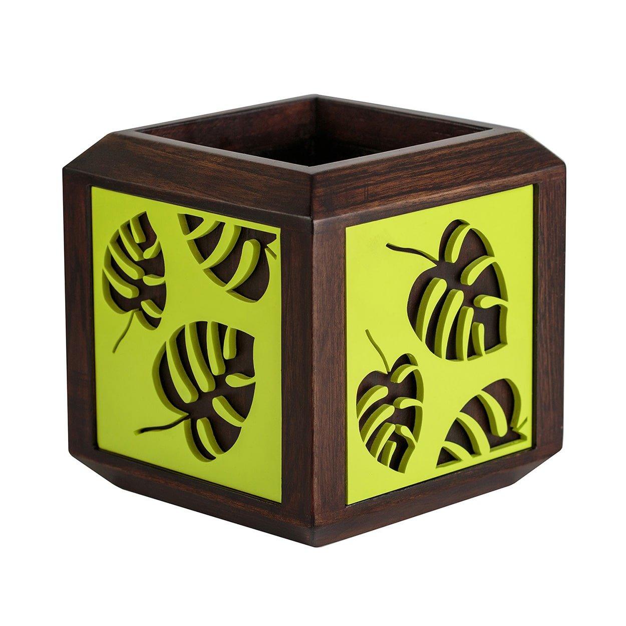 QUBO Gooseberry Green Leaf Handmade Wooden Indoor Planter Floral Pattern Durable Plant Pot