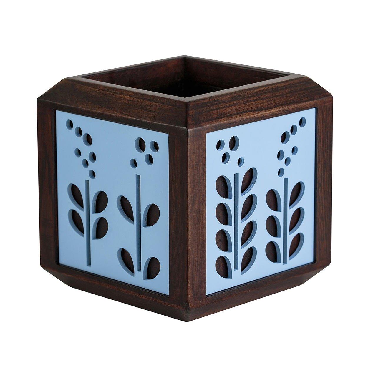 QUBO Serene Blue Flower Handmade Wooden Indoor Planter Floral Pattern Durable Plant Pot