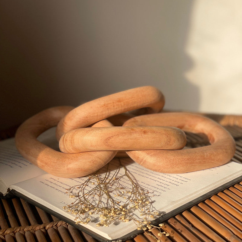 Wooden Chain Links Table Decor | Natural Oak