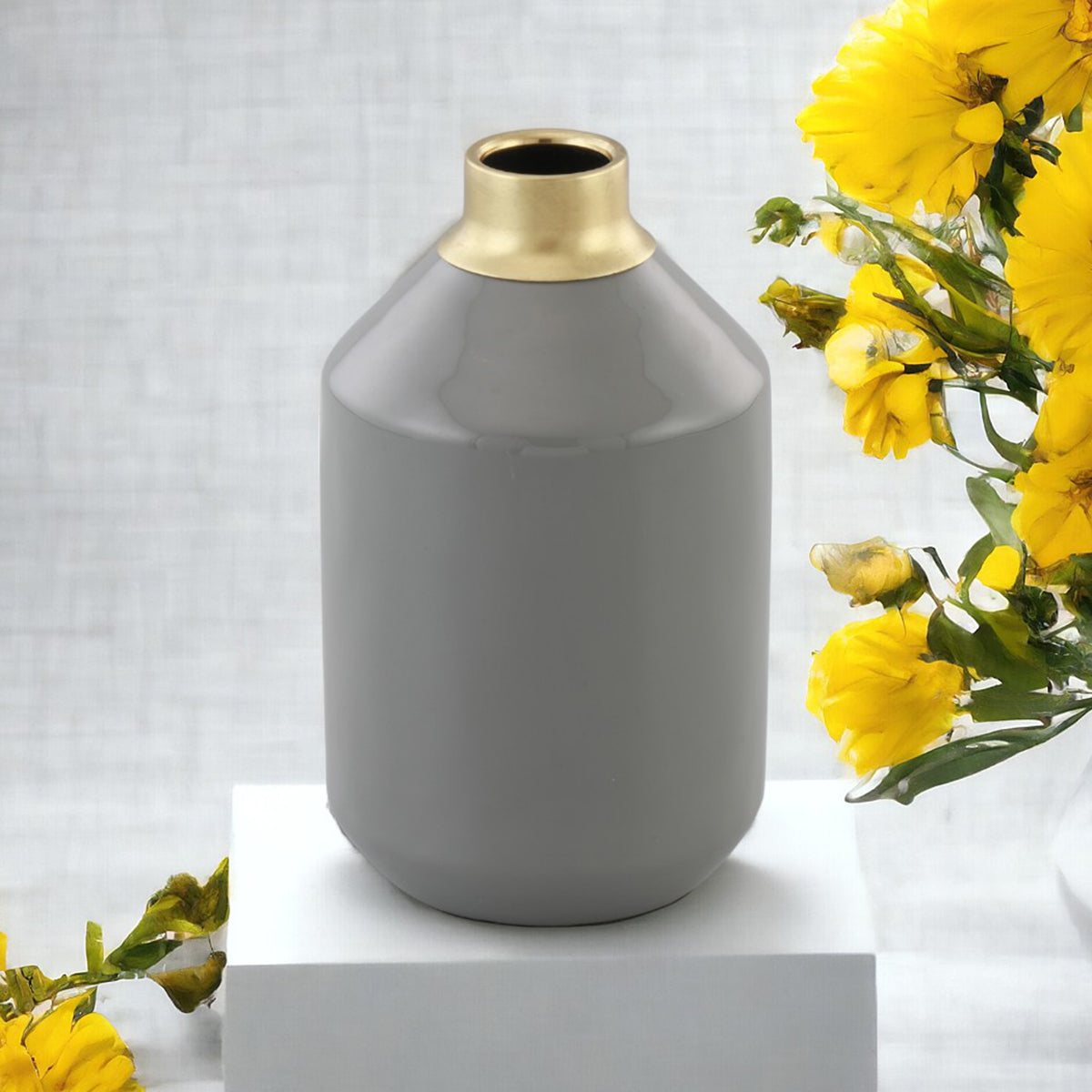 Metal Flower Vase | Nemali | Grey | 8.3 inches