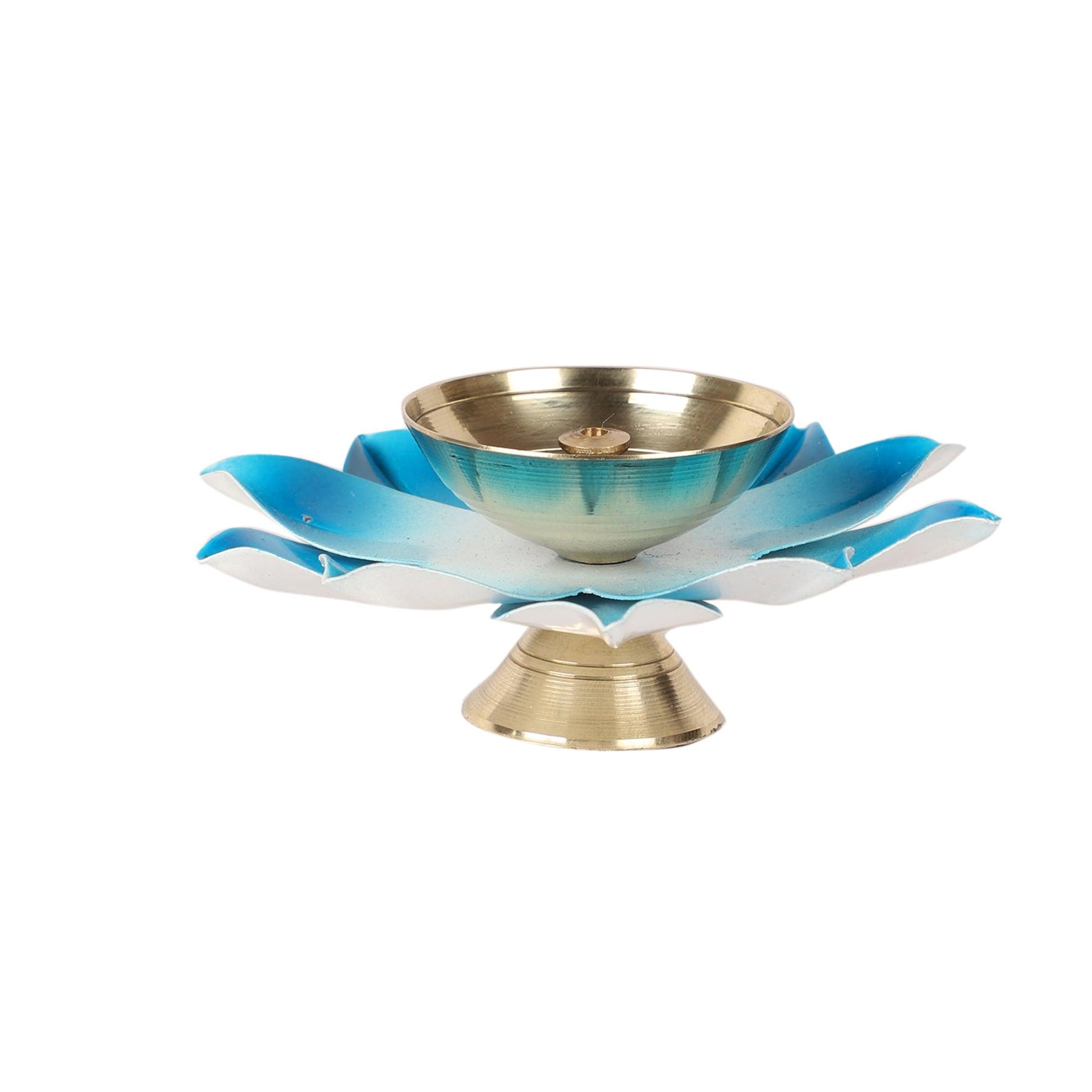 Set of 4 Brass Colored Dia - Amaya Decors