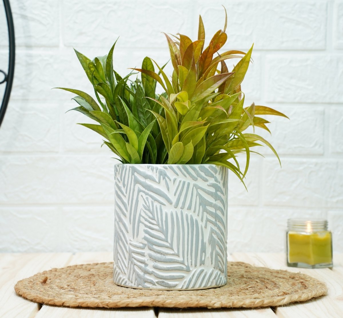 Ceramic Pots For Indoor Plants 14 X 15 Cm (Grey Leaf)