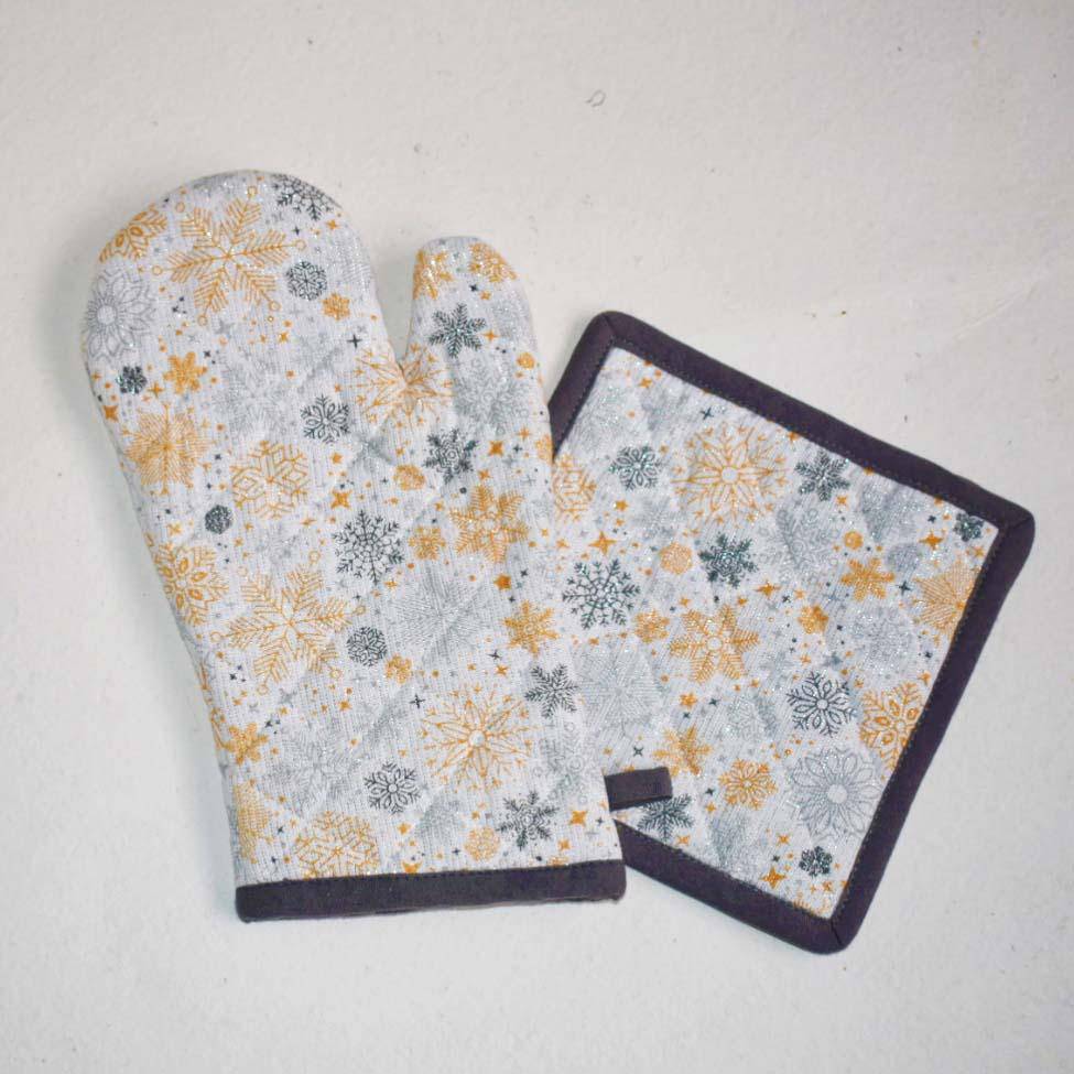 Cotton Oven Mitts & Pot Holder Set