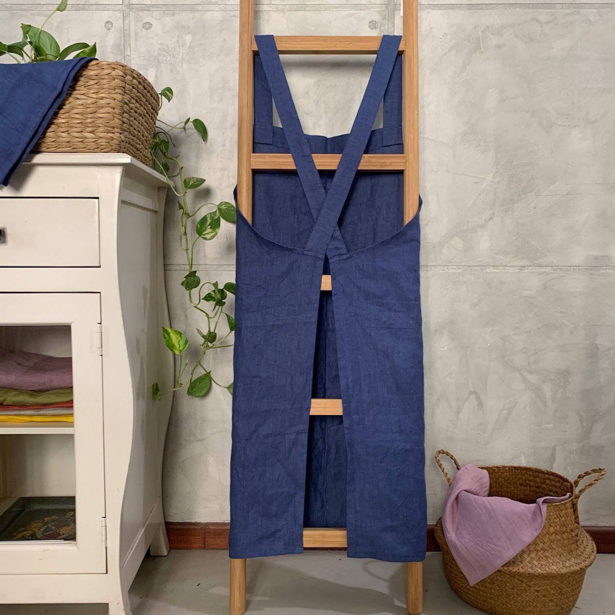 Cross Back Apron in 100% Hemp Fabric