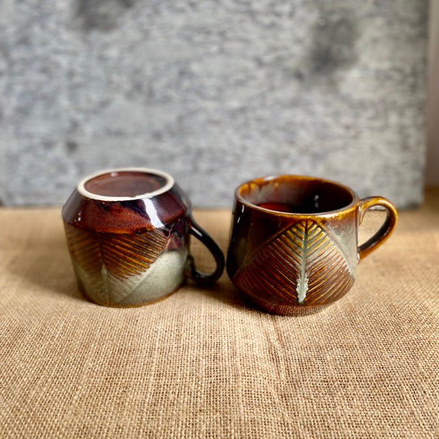 Dakkan Mugs with Leaf Detailing