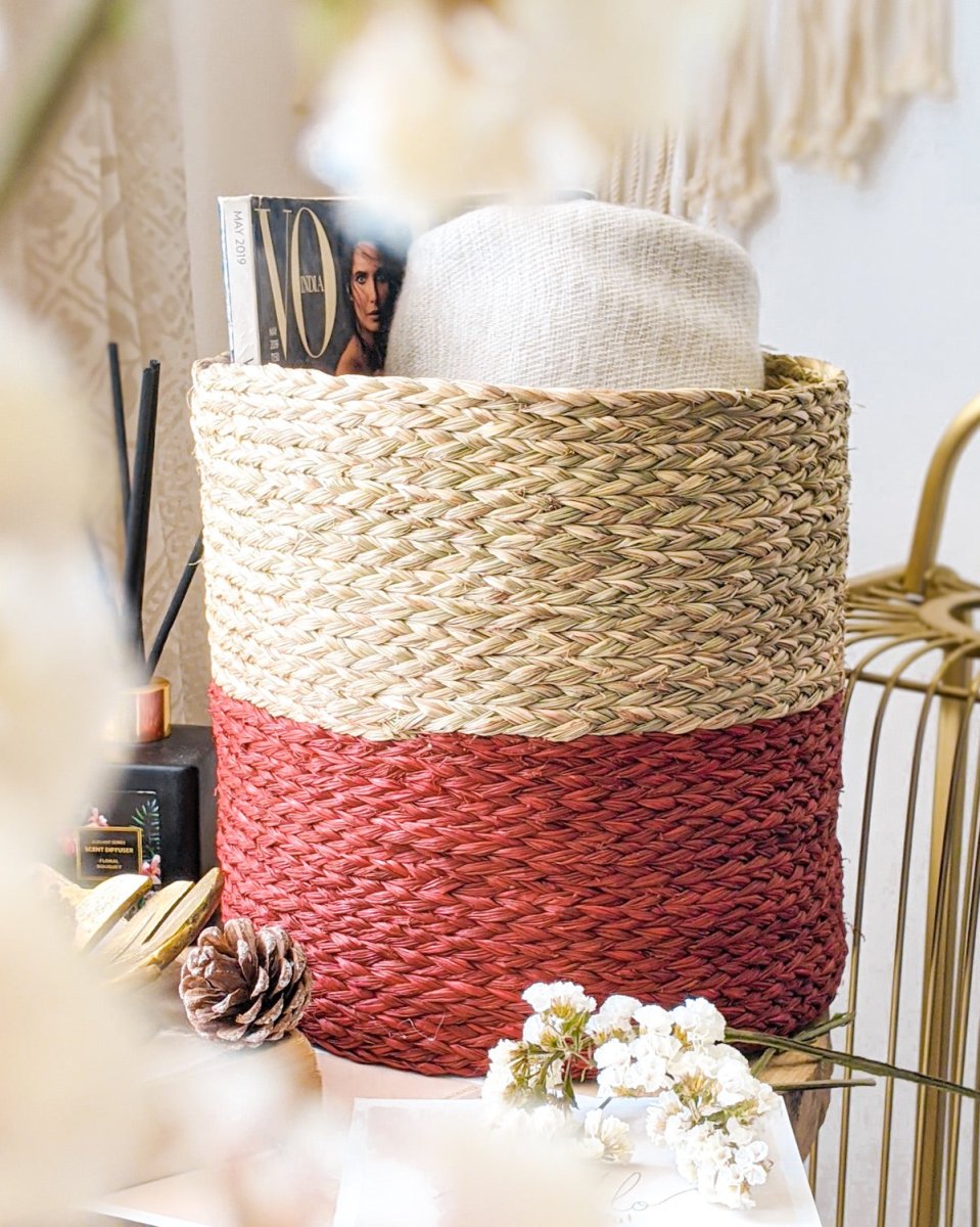 Dual Color Sabai Grass Planter - Natural & Maroon