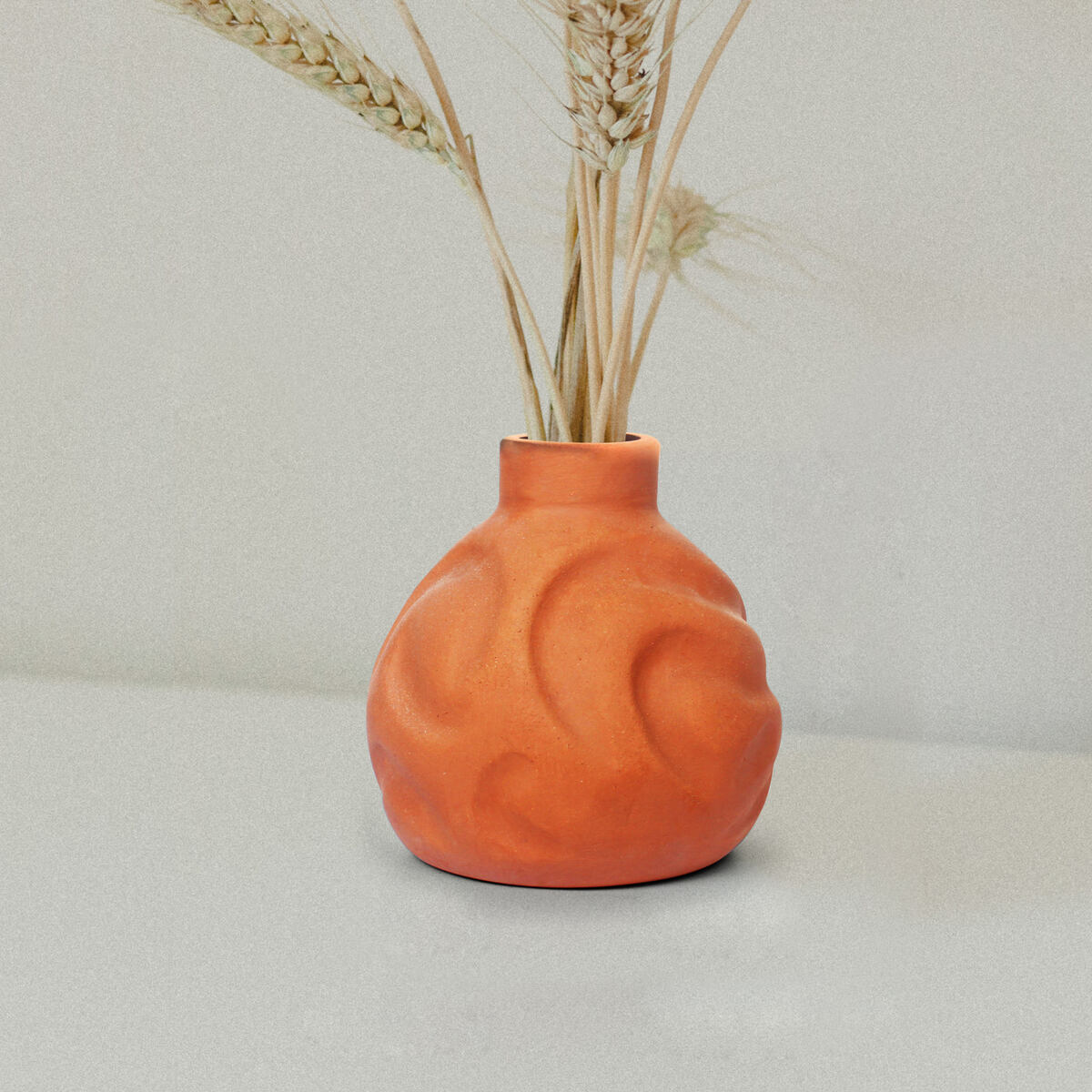 GLO Small Organic Profiled Straight Terracotta Flower Vase