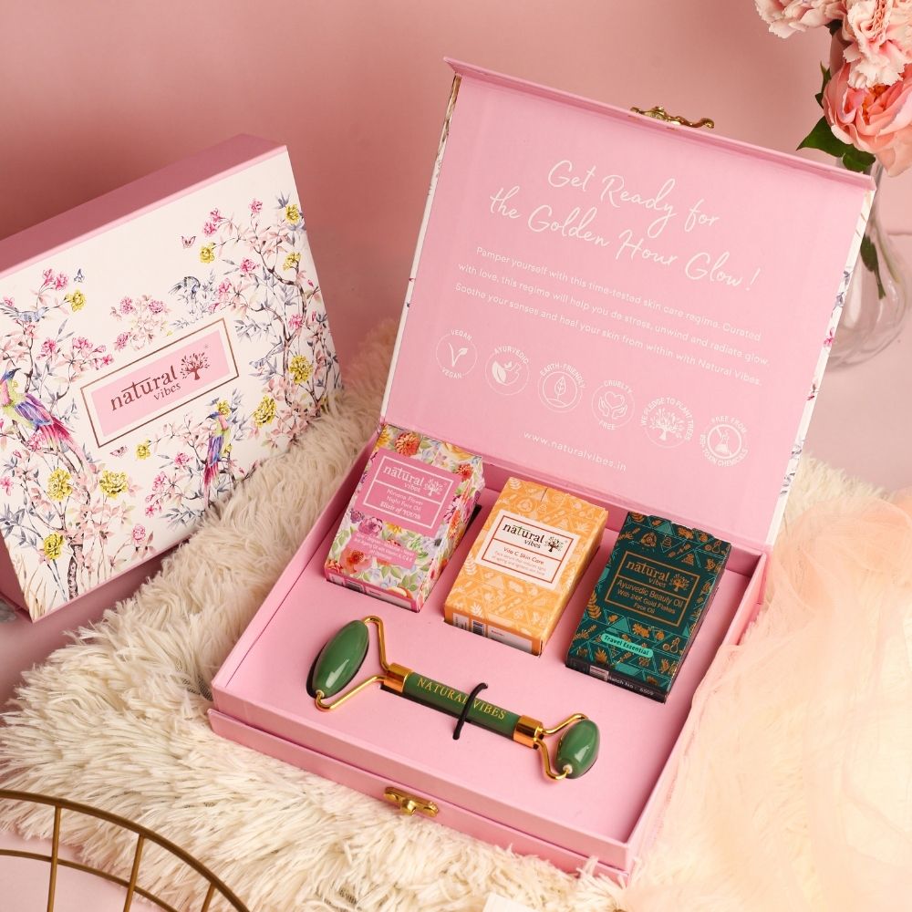 Glow Getter Gift Set with Jade Face Roller