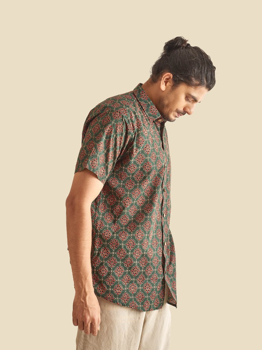 Green Ethnic Printed Festive Halfsleeves Cotton Shirt