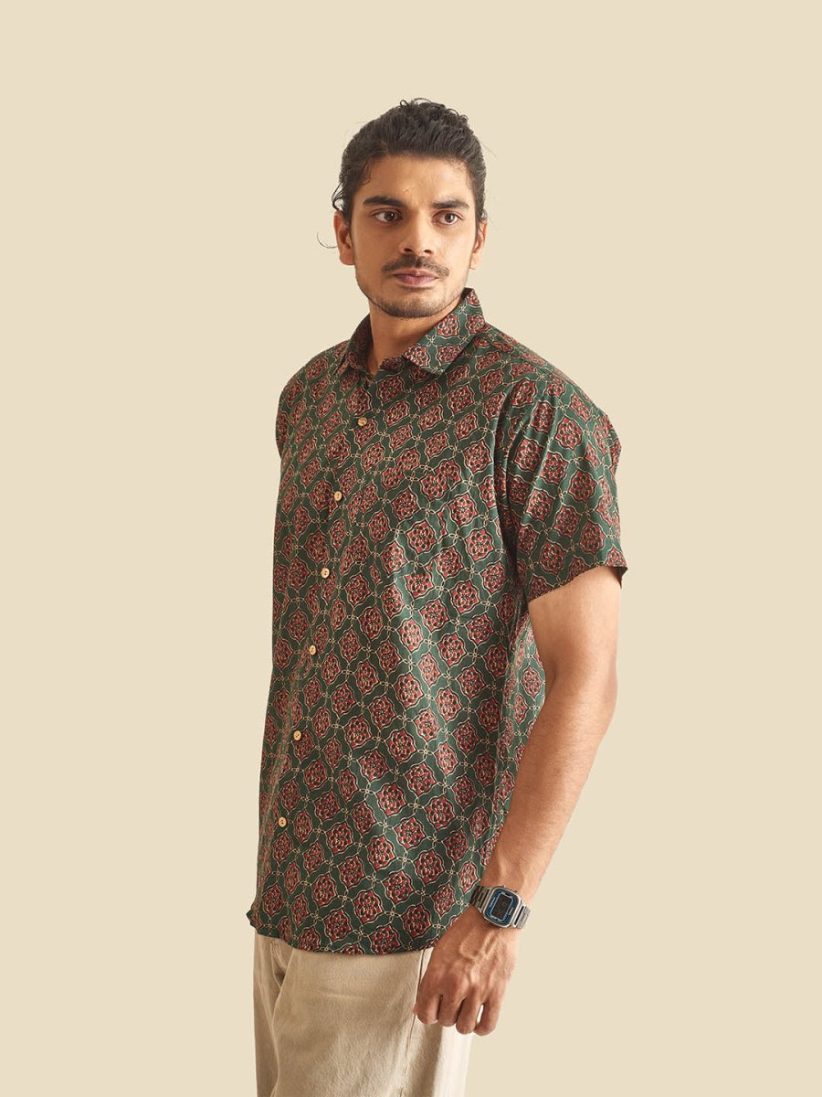 Green Ethnic Printed Festive Halfsleeves Cotton Shirt