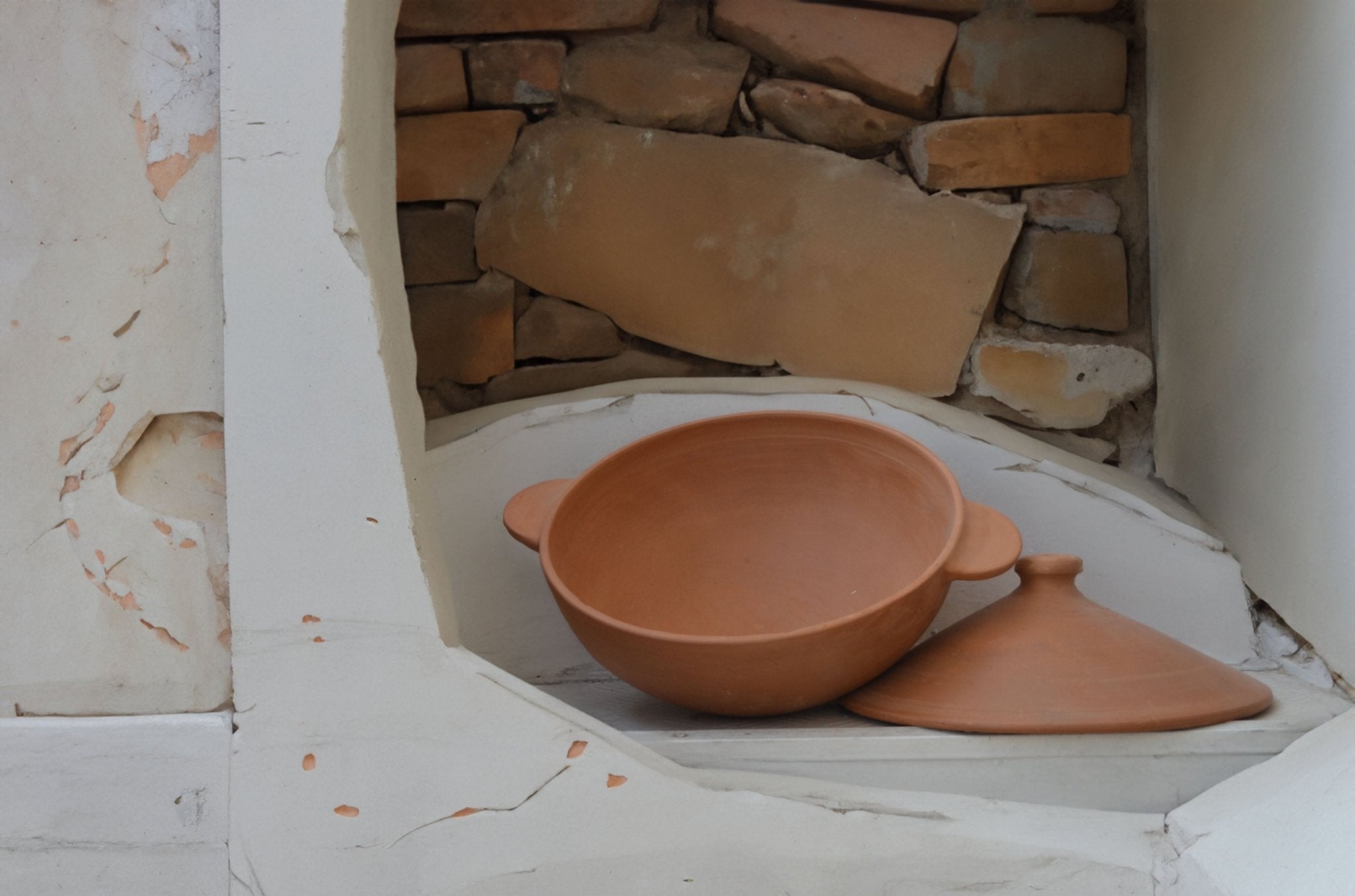 Handmade Terracotta Kadai / Serving Bowl with Lid