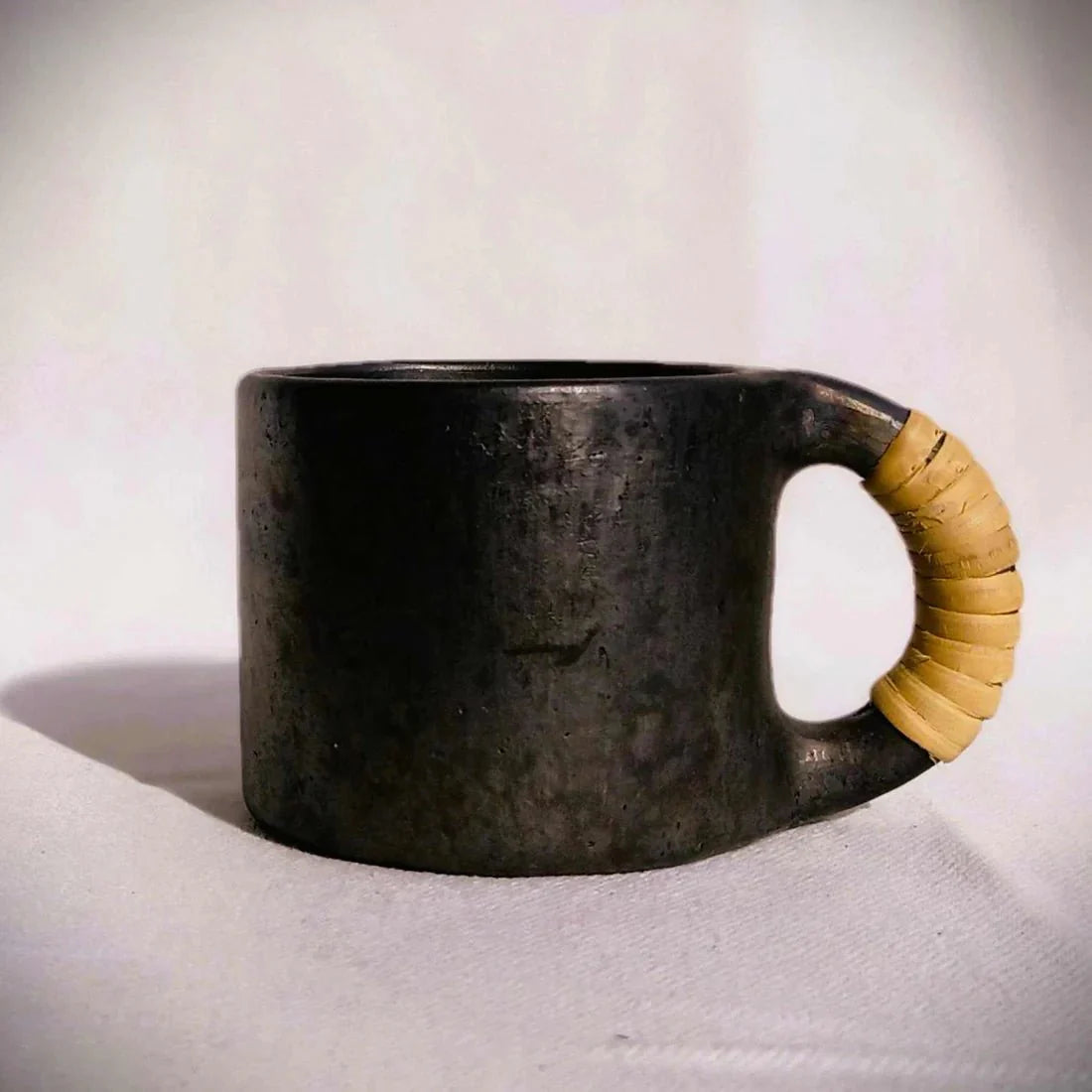 Longpi Black Pottery Coffee Mug Small - Round