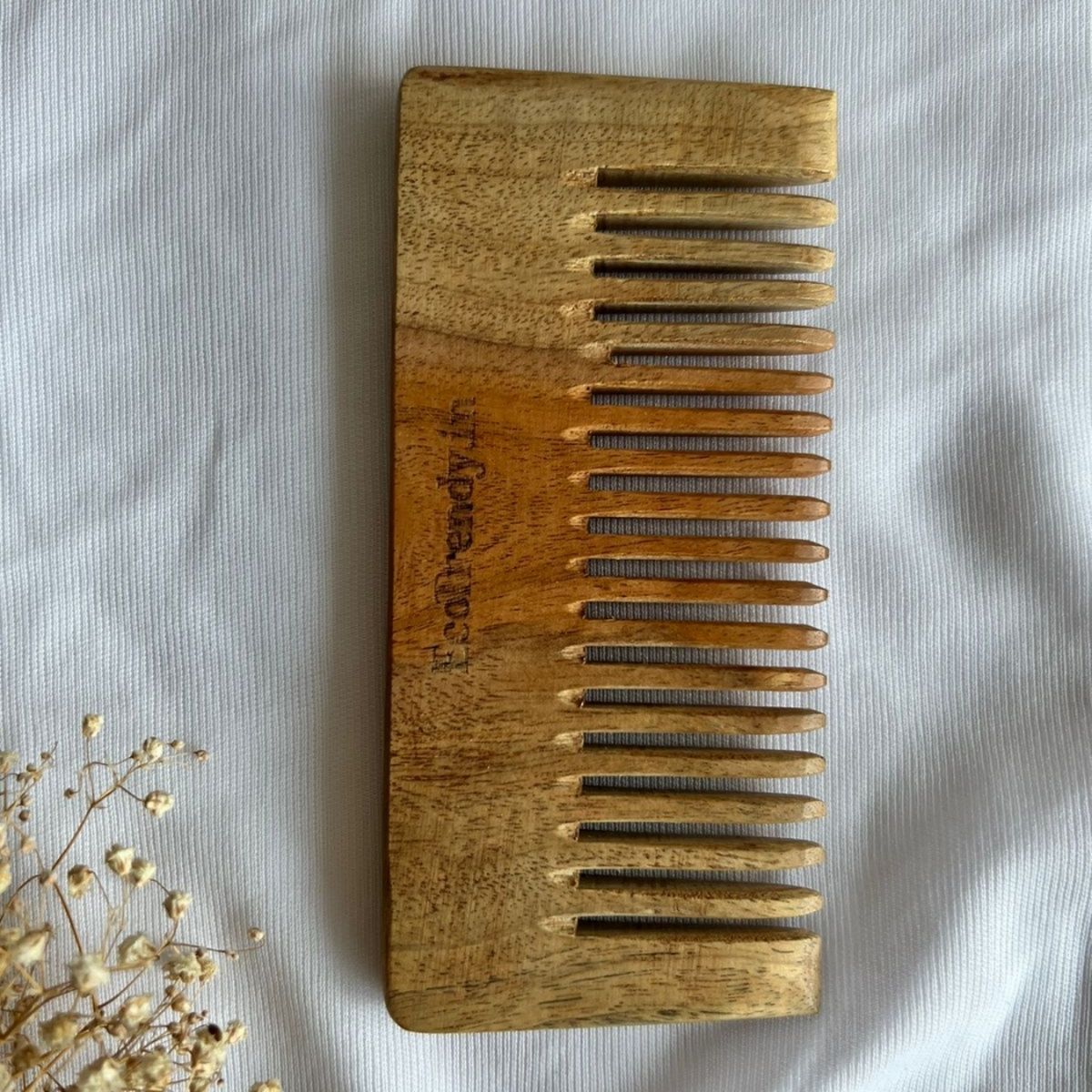 Neem wood comb