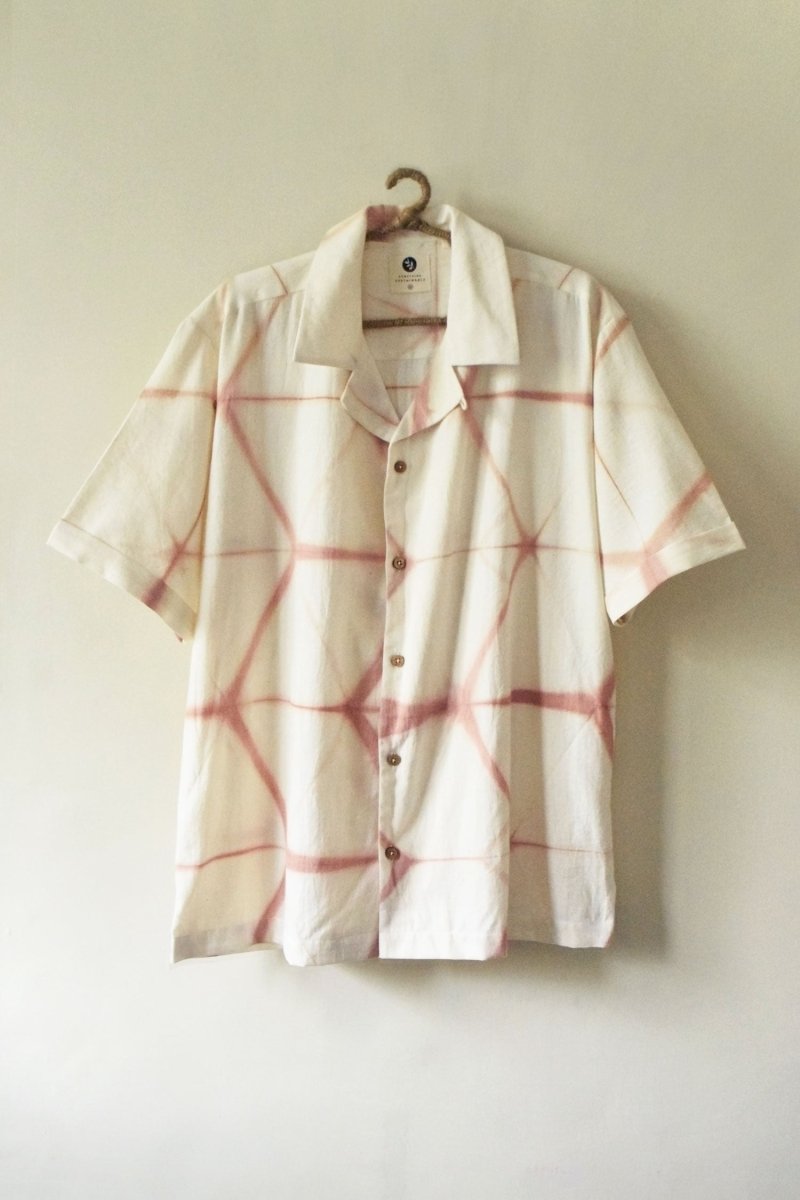 Origami Coco Shirt naturally dyed with madder and coconut husk