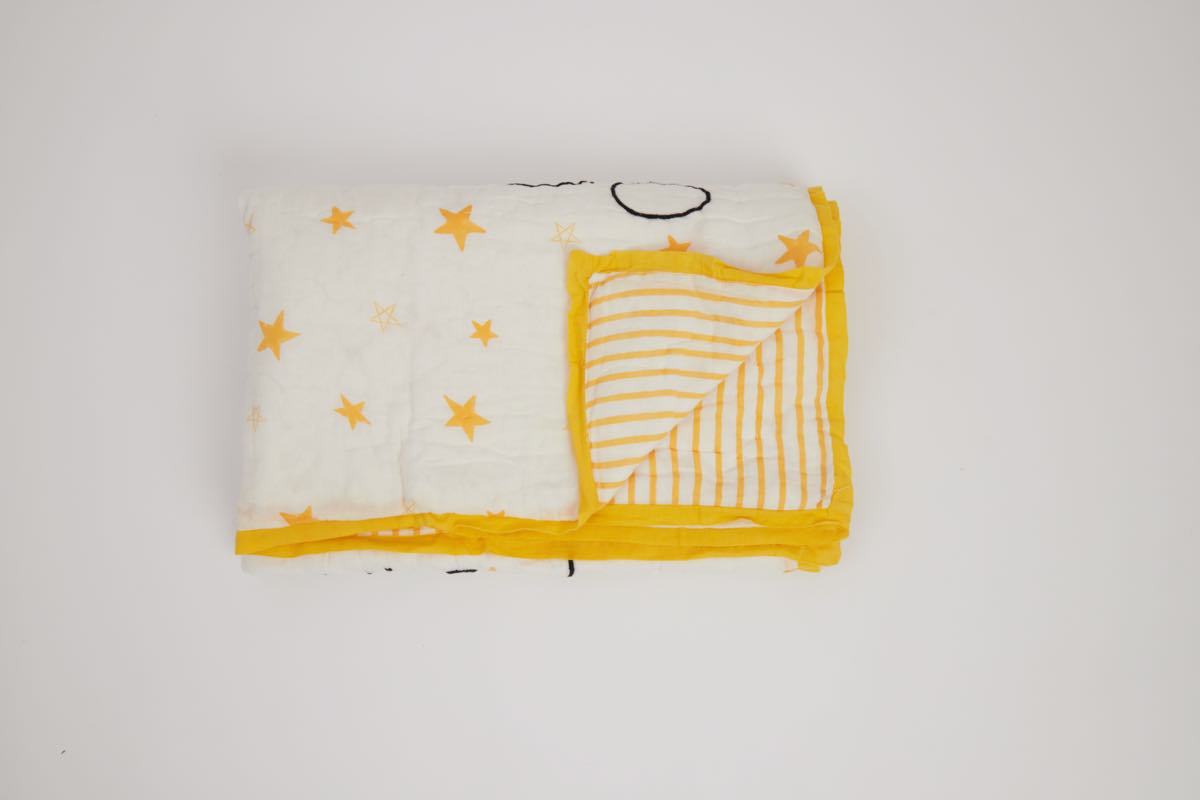 Quilt - Ace The Superbaby Flies Over Town