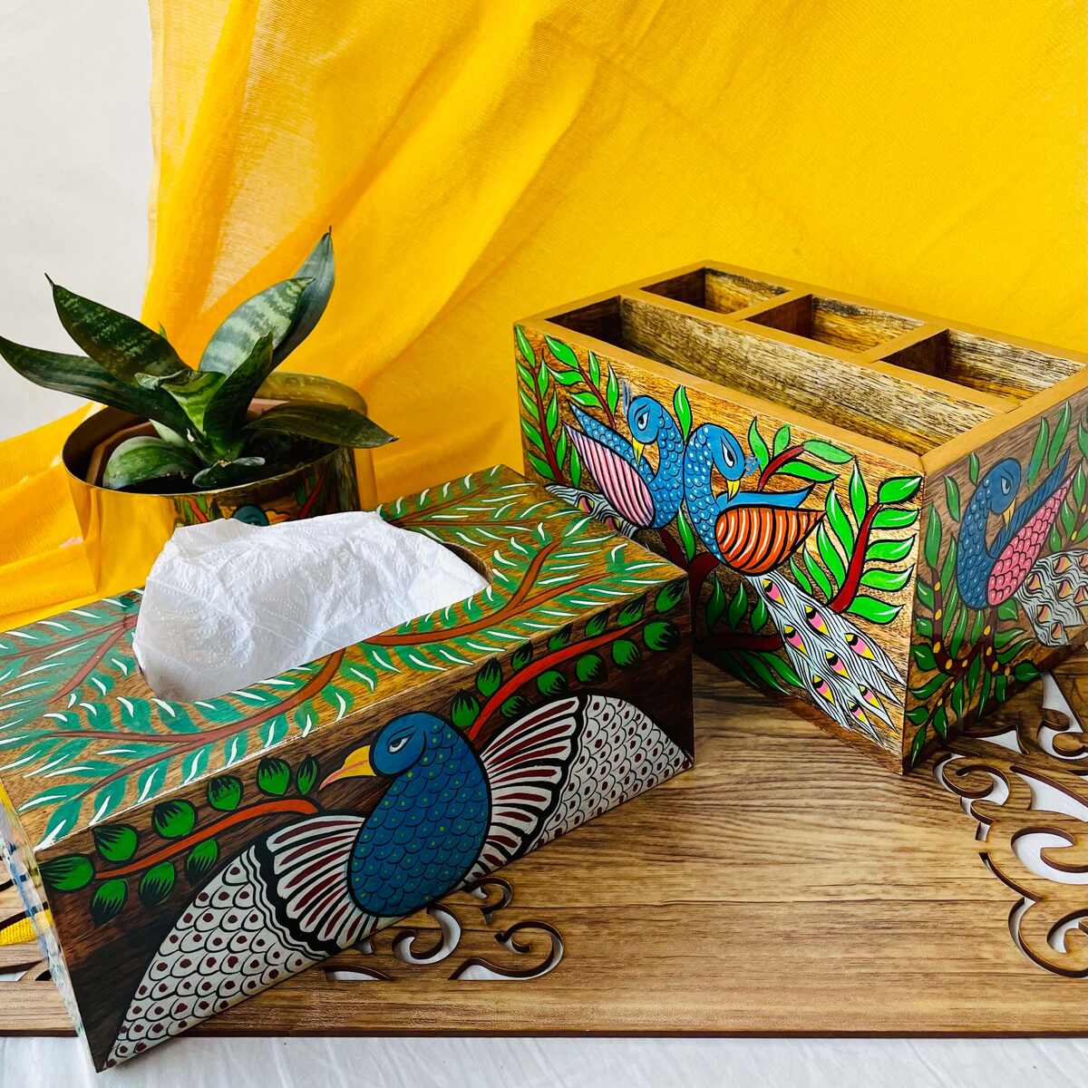 Rupshi Hamper- Hancrafted Multipurpose Holder and Tissue Box