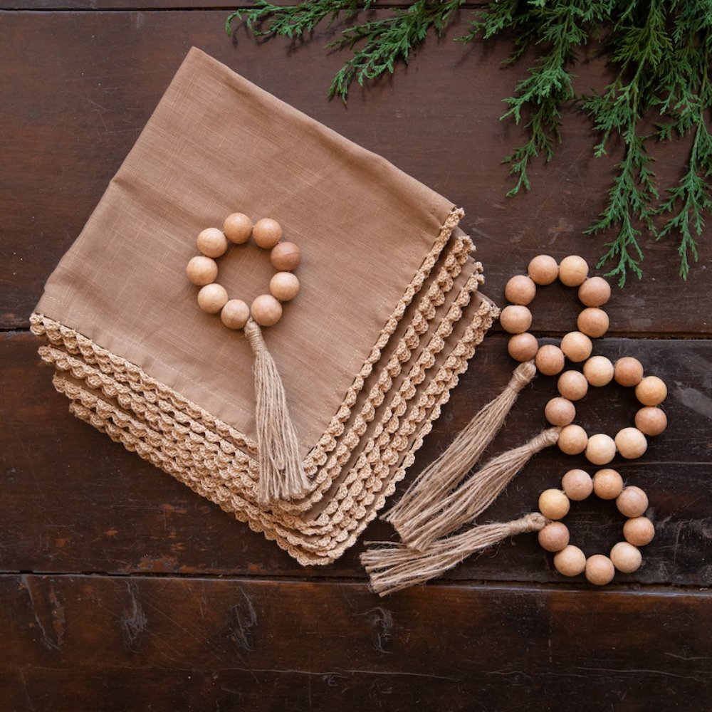 Champa Brown Set of 4 Napkins with Napkin Rings