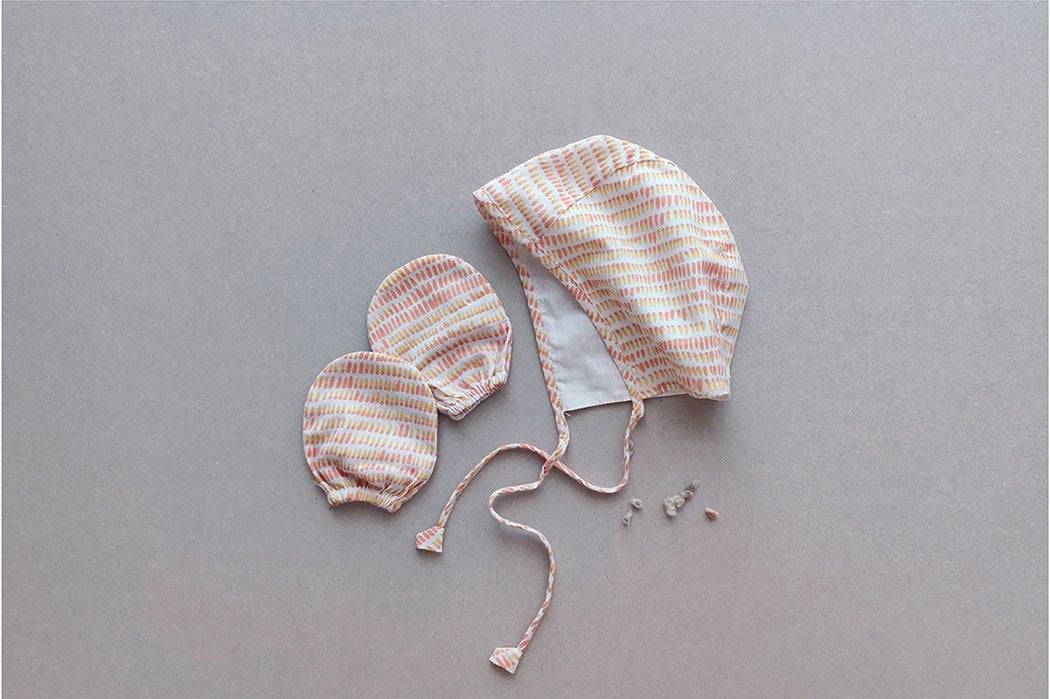 Soak Cap & Mittens Set