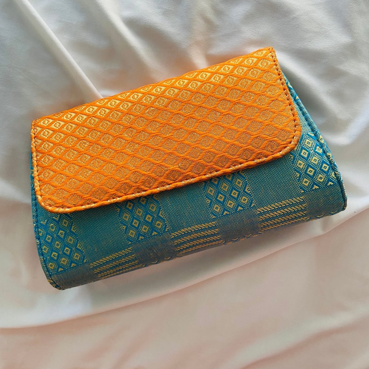 Special Clutch Purse Small - Light Blue Bottom with Diamond Flap