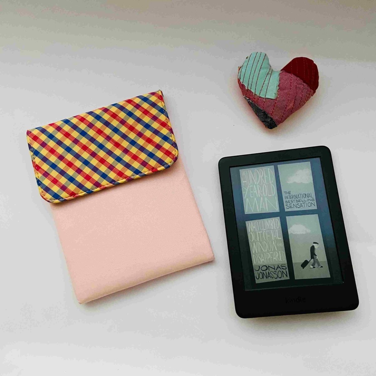 Special Pink Kindle Paperwhite Sleeve- Checkers