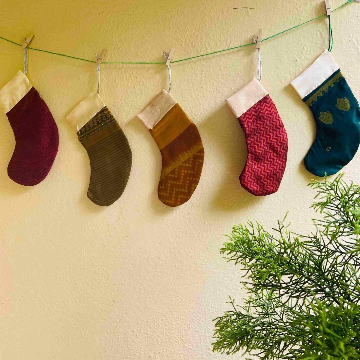 Sustainable Christmas Decor- Socks Buntings