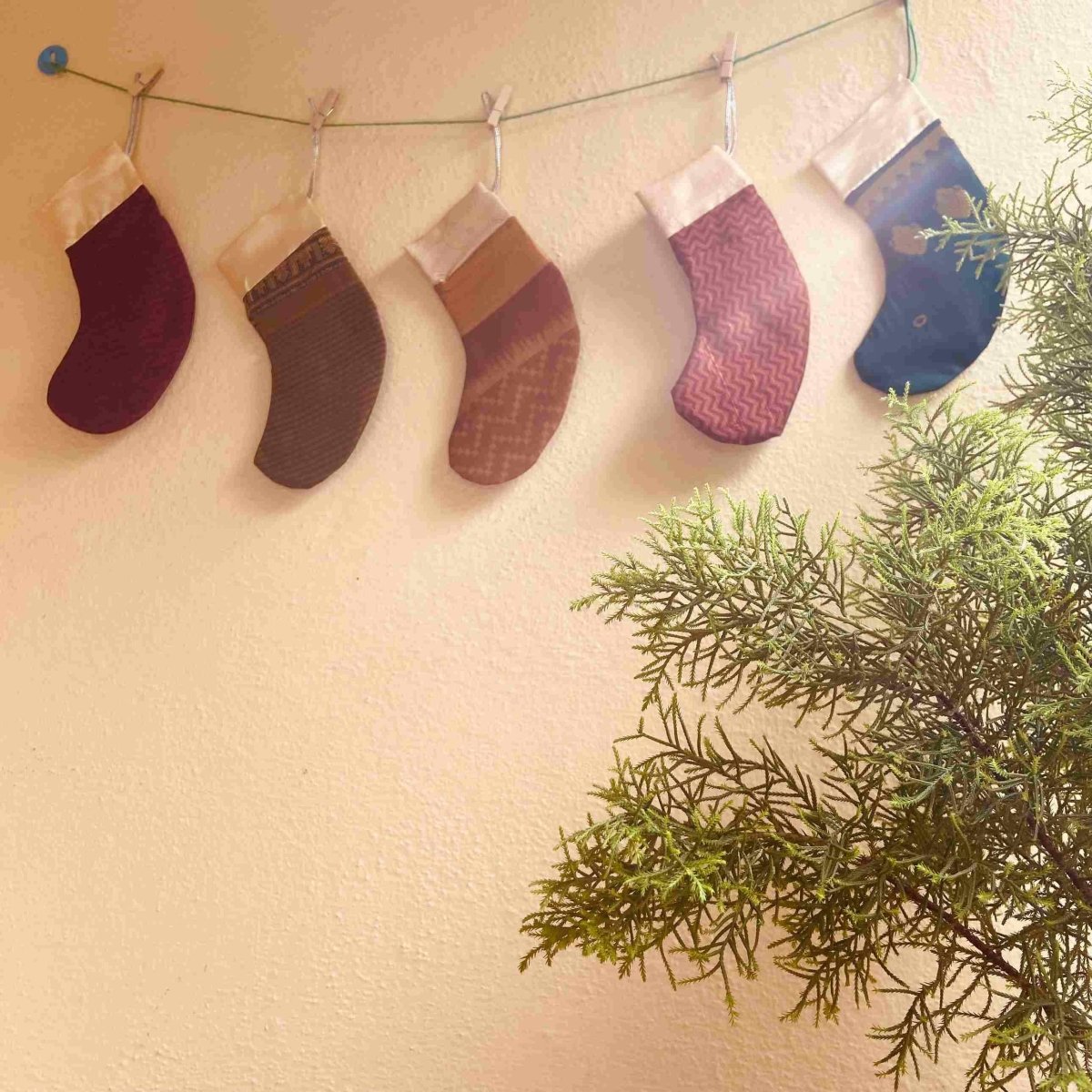 Sustainable Christmas Decor- Socks Buntings