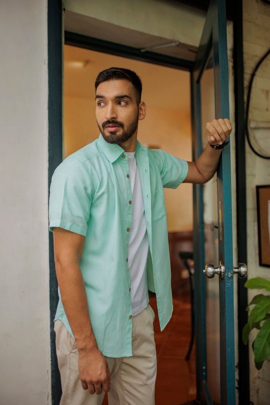 TENCEL™ Lyocell-Linen Half Sleeve Shirt in Mint Green