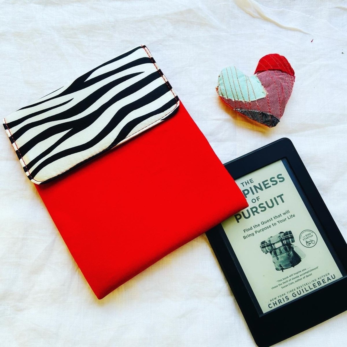 Unique Kindle Sleeve- Red with print- Fits all Kindle